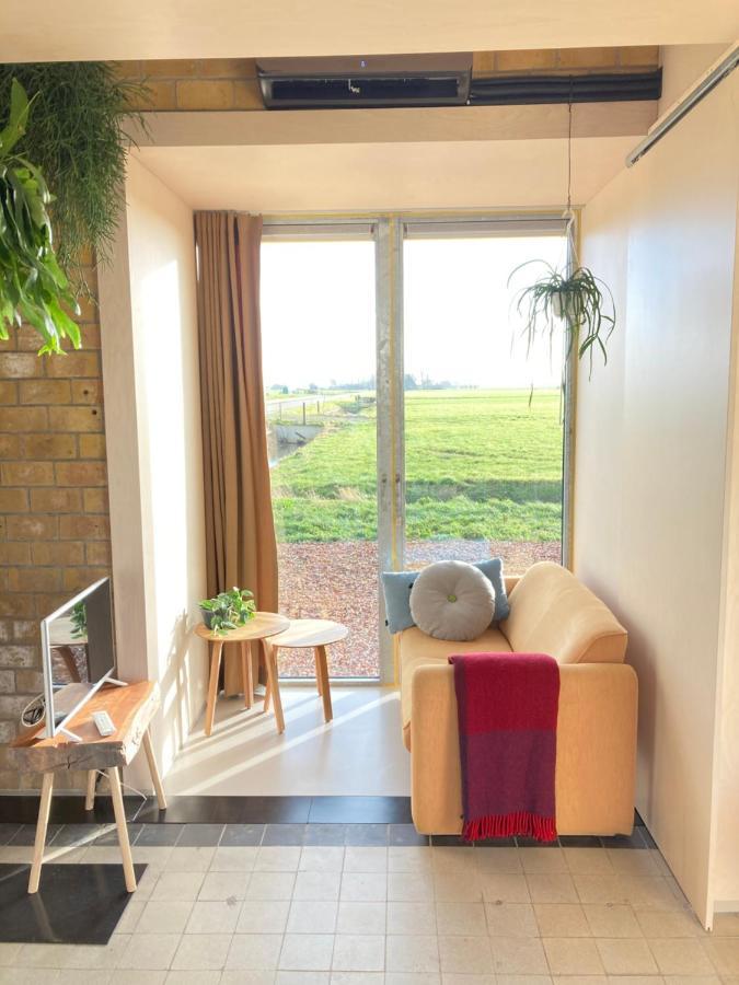 Tiny House Van Hoogspanning Naar Ontspanning 버둠 외부 사진